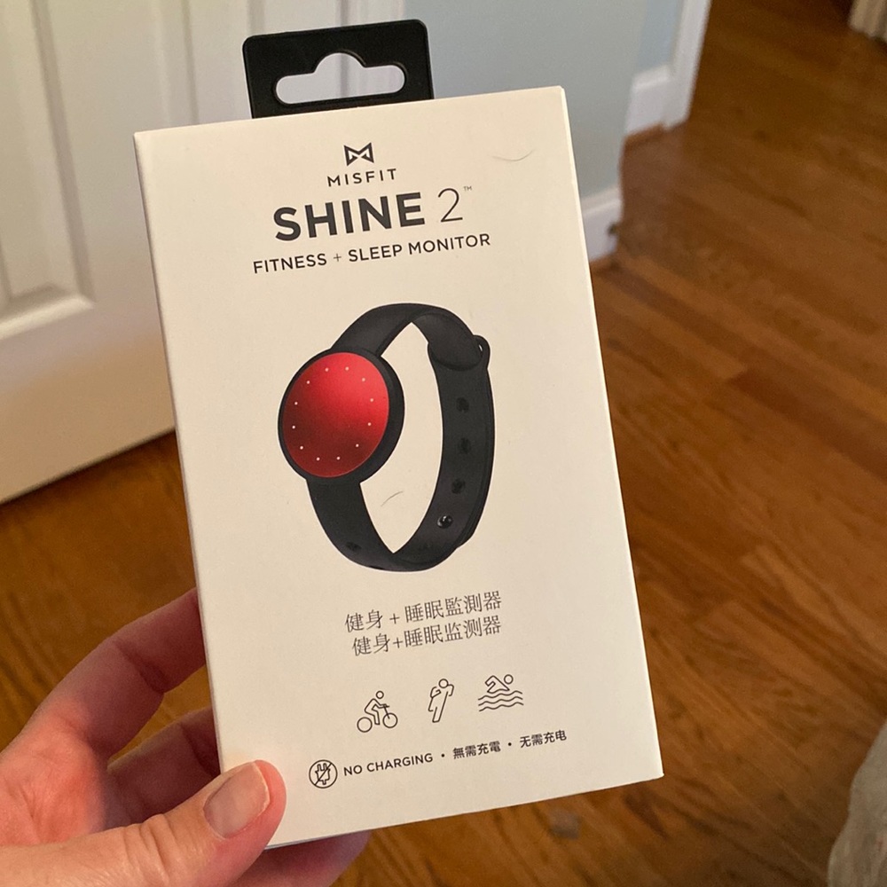 Misfit Shine 2 fitness + sleep monitor in red